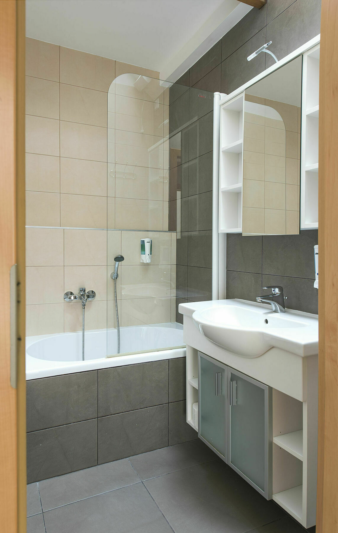 Downtown Kodanska Apart-hotel