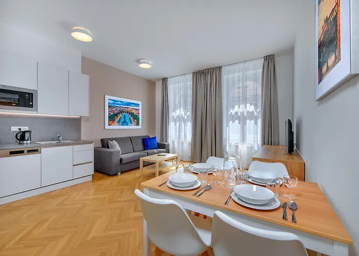 Downtown Suites Kodanska